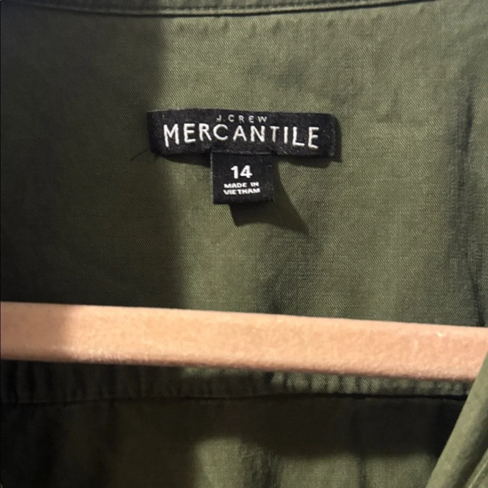 J.crew MERCANTILE size 14 Olive Casual Button Down Shirt